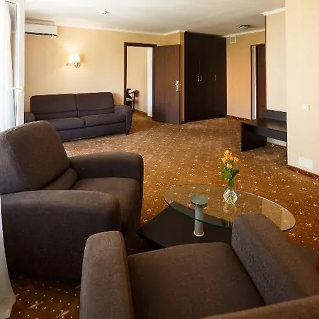 Ok Hotel 3*